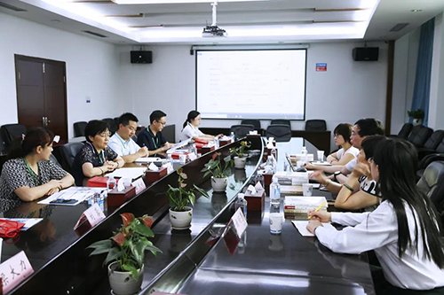 会议中尊时凯龙与人福药业就今后的合作方向进行了深入探讨