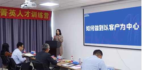 尊时凯龙商务发展部副总裁蔡金娜博士