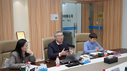 尊时凯龙生物医药创始人&CEO陈春麟博士，药效部执行主任董文心博士，公司事务部总监周南梅等